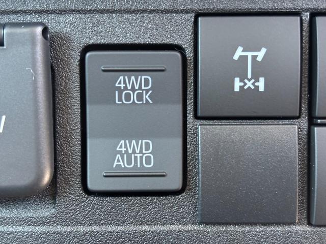 ハイゼットトラック ジャンボエクストラ　ＣＶＴ・４ＷＤ・届出済未使用車・ＬＥＤヘッド・フォグ・パワーウインドウ・荷台作業灯・スマートキー・衝突被害軽減・エアコン・パワステ・オーバーヘッドシェルフ・コーナーセンサー・アイドリングストップ（76枚目）