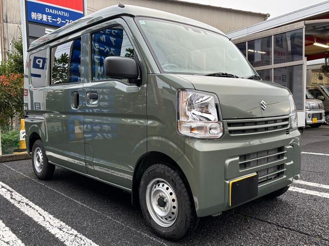 エブリイ ＰＡリミテッド　ハイルーフ・４ＷＤ・ＣＶＴ・届出済未使用車・現行型・セーフティサポート・衝突被害軽減・キーレス・エアコン・パワステ・パワーウインドウ・ＵＳＢソケット・オートライト・オートハイビーム（11枚目）