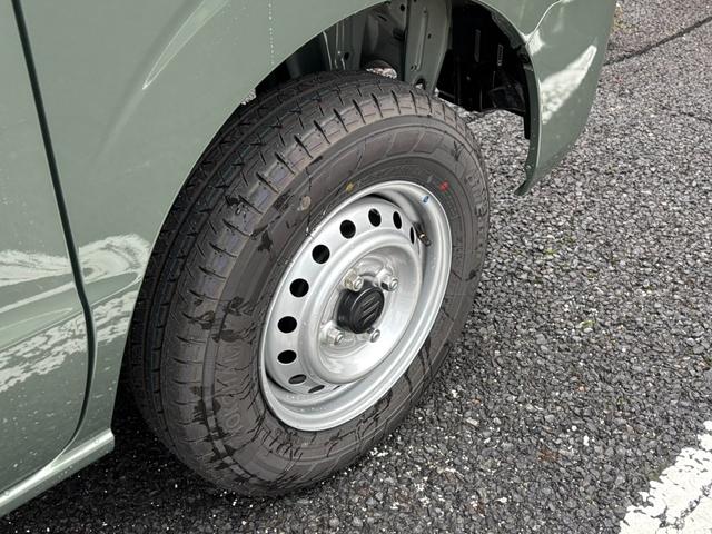 エブリイ ＰＡリミテッド　ハイルーフ・４ＷＤ・ＣＶＴ・届出済未使用車・現行型・セーフティサポート・衝突被害軽減・キーレス・エアコン・パワステ・パワーウインドウ・ＵＳＢソケット・オートライト・オートハイビーム（35枚目）