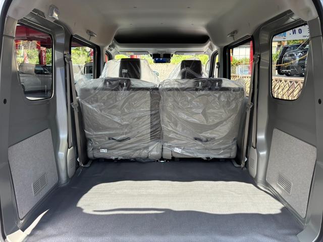 クリッパーバン ＧＸ　ハイルーフ・４ＷＤ・ＣＶＴ・届出済未使用車・現行型・エブリィＯＥＭ・ジョイン・スマートキー・ＬＥＤヘッド・イージークローザー・シートヒーター・衝突被害軽減ブレーキ・コーナーセンサー・ＵＳＢソケット（28枚目）