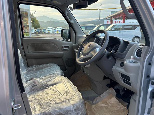 アイポイントの高い作りで女性でも前が見渡せます！！