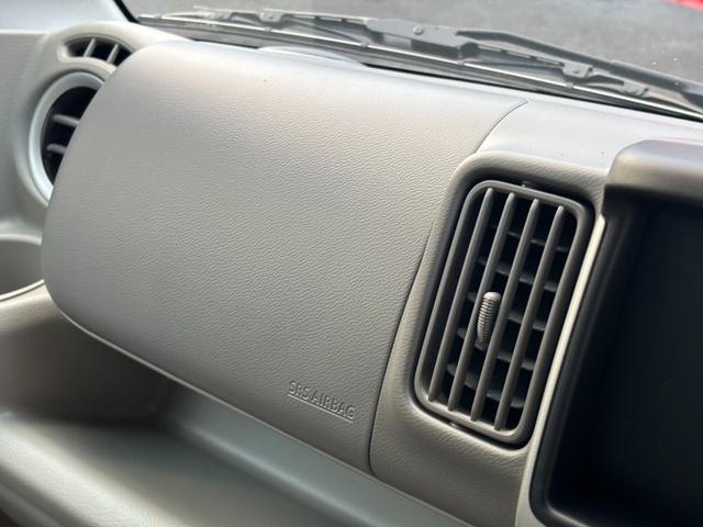 運転席・助手席ともにエアバッグ装備！