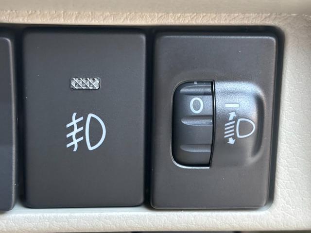 当社は東京海上日動火災保険の代理店★万が一の事故も、自社板金工場併設で安心♪伊東モータースに車のことをすべて任せて頂けるよう環境を整えております（’◇’）ゞ