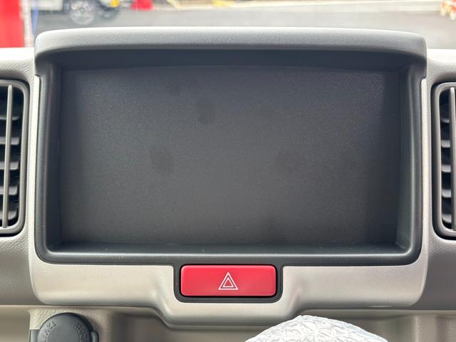 当社は届出済未使用車専門店！（＾＾）！走行距離１００ｋｍ未満で、届出されただけの使用されていないお車ですのでピカピカ★お値打ちに新しいお車に乗って頂けます♪