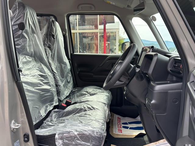 スペーシアギア ハイブリッドＸＺ　ターボ　４ＷＤ・ターボ・ハイブリッド・届出済未使用車・パドルシフト・オットマン・両側パワースライド・電動パーキング・ＵＳＢ・ステアリングヒーター・シートヒーター・ＬＥＤヘッド・フォグ・シーリングファン（25枚目）