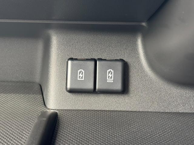 スペーシアギア ハイブリッドＸＺ　ターボ　４ＷＤ・ターボ・ハイブリッド・届出済未使用車・パドルシフト・オットマン・両側パワースライド・電動パーキング・ＵＳＢ・ステアリングヒーター・シートヒーター・ＬＥＤヘッド・フォグ・シーリングファン（40枚目）