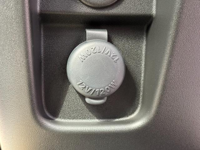 スペーシアギア ハイブリッドＸＺ　ターボ　４ＷＤ・ターボ・ハイブリッド・届出済未使用車・パドルシフト・オットマン・両側パワースライド・電動パーキング・ＵＳＢ・ステアリングヒーター・シートヒーター・ＬＥＤヘッド・フォグ・シーリングファン（42枚目）