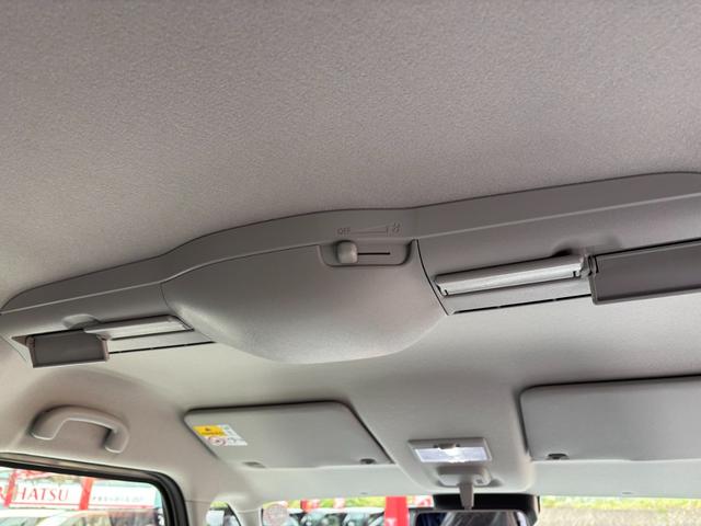 スペーシアギア ハイブリッドＸＺ　ターボ　４ＷＤ・ターボ・ハイブリッド・届出済未使用車・パドルシフト・オットマン・両側パワースライド・電動パーキング・ＵＳＢ・ステアリングヒーター・シートヒーター・ＬＥＤヘッド・フォグ・シーリングファン（43枚目）