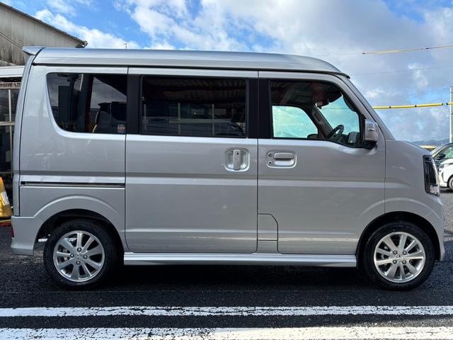 タウンボックス Gスペシャル エブリィワゴンOEM・パートタイム4WD・CVTターボ・届出済未使用車・両側電動スライド・オートステップ・ルーフコンソール・衝突被害軽減・シートヒーター・リアヒーター・LEDヘッド・フォグ(24枚目)