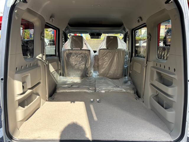 タウンボックス Gスペシャル エブリィワゴンOEM・パートタイム4WD・CVTターボ・届出済未使用車・両側電動スライド・オートステップ・ルーフコンソール・衝突被害軽減・シートヒーター・リアヒーター・LEDヘッド・フォグ(29枚目)