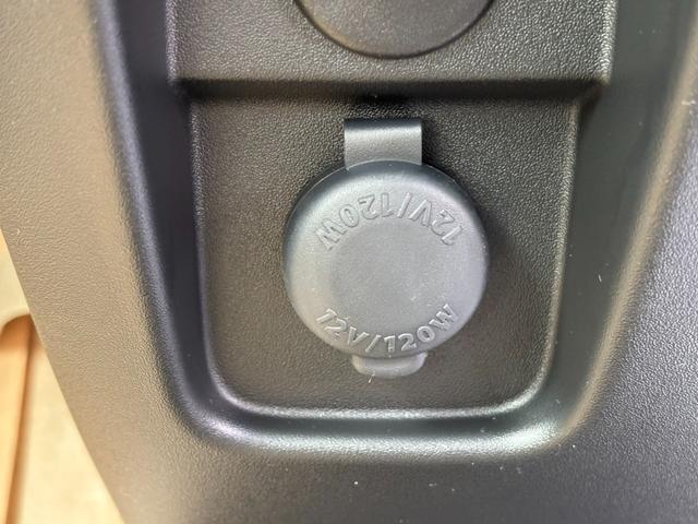 スペーシアギア ハイブリッドＸＺ　ターボ　ターボ・４ＷＤ・届出済未使用車・ハイブリッド・パドルシフト・オットマン・両側パワースライド・電動パーキング・ＵＳＢ・ステアリングヒーター・シートヒーター・ＬＥＤヘッド・フォグ・シーリングファン（42枚目）