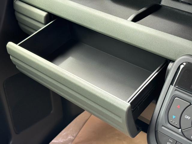 スペーシアギア ハイブリッドＸＺ　ターボ　ターボ・４ＷＤ・届出済未使用車・ハイブリッド・パドルシフト・オットマン・両側パワースライド・電動パーキング・ＵＳＢ・ステアリングヒーター・シートヒーター・ＬＥＤヘッド・フォグ・シーリングファン（51枚目）