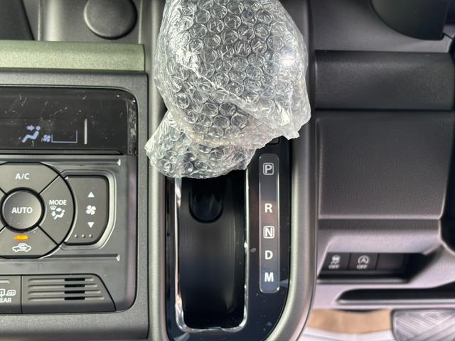 スペーシアギア ハイブリッドＸＺ　ターボ　ターボ・４ＷＤ・届出済未使用車・ハイブリッド・パドルシフト・オットマン・両側パワースライド・電動パーキング・ＵＳＢ・ステアリングヒーター・シートヒーター・ＬＥＤヘッド・フォグ・シーリングファン（67枚目）
