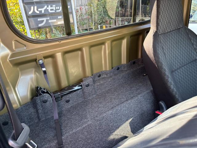 ハイゼットトラック ジャンボエクストラ CVT・4WD・衝突被害軽減・届出済未使用車・LEDヘッド・フォグ・パワーウインドウ・荷台作業灯・スマートキー・エアコン・パワステ・オーバーヘッドシェルフ・コーナーセンサー・アイドリングストップ(25枚目)