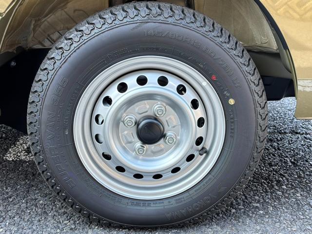 ハイゼットトラック ジャンボエクストラ CVT・4WD・衝突被害軽減・届出済未使用車・LEDヘッド・フォグ・パワーウインドウ・荷台作業灯・スマートキー・エアコン・パワステ・オーバーヘッドシェルフ・コーナーセンサー・アイドリングストップ(42枚目)