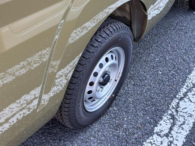 ハイゼットトラック ジャンボエクストラ CVT・4WD・衝突被害軽減・届出済未使用車・LEDヘッド・フォグ・パワーウインドウ・荷台作業灯・スマートキー・エアコン・パワステ・オーバーヘッドシェルフ・コーナーセンサー・アイドリングストップ(43枚目)
