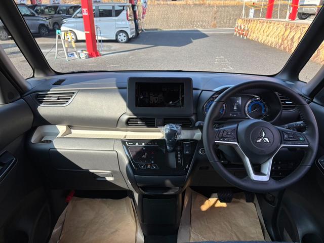 デリカミニ T プレミアム リミテッドエディション 届出済未使用車・ターボ・両側電動・4WD・マイパイロット・マルチアラウンドモニター・ハンドルヒーター・シートヒーター・ハイブリッド・スマートキー・LEDヘッド・サーキュレーター・シートバックテーブル(29枚目)