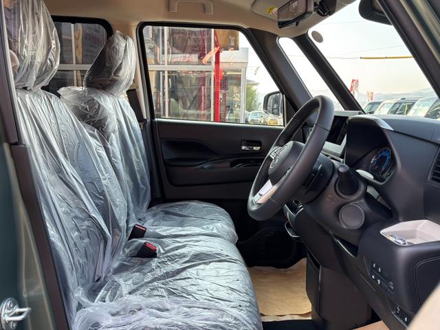 デリカミニ T プレミアム リミテッドエディション 届出済未使用車・ターボ・両側電動・4WD・マイパイロット・マルチアラウンドモニター・ハンドルヒーター・シートヒーター・ハイブリッド・スマートキー・LEDヘッド・サーキュレーター・シートバックテーブル(30枚目)