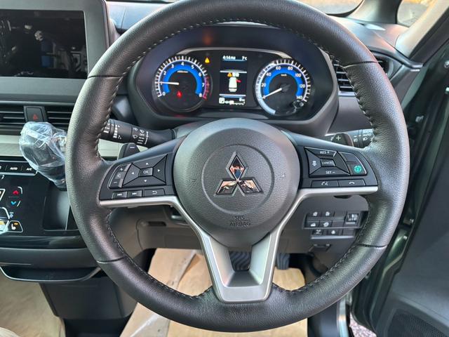 デリカミニ T プレミアム リミテッドエディション 届出済未使用車・ターボ・両側電動・4WD・マイパイロット・マルチアラウンドモニター・ハンドルヒーター・シートヒーター・ハイブリッド・スマートキー・LEDヘッド・サーキュレーター・シートバックテーブル(63枚目)