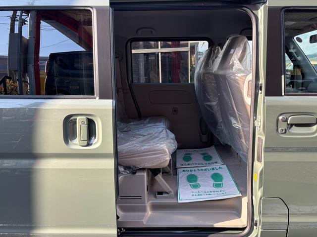 タウンボックス Ｇスペシャル　エブリィワゴンＯＥＭ・パートタイム４ＷＤ・ＣＶＴターボ・届出済未使用車・両側電動スライド・オートステップ・ルーフコンソール・衝突被害軽減・シートヒーター・リアヒーター・ＬＥＤヘッド・フォグ（29枚目）
