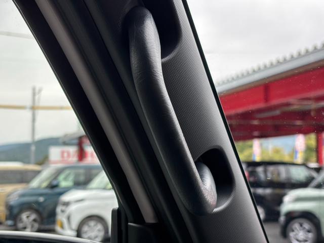 ハイゼットカーゴ クルーズ　パートタイム４ＷＤ・５ＭＴ・届出済未使用車・スマートアシスト・パワーウインドウ（前）・電動格納ミラー・キーレス・オートライト・フルフラット・シガーソケット（44枚目）