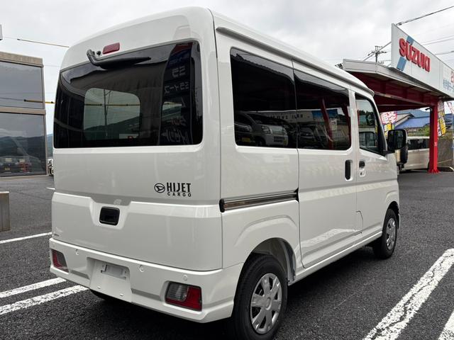 ハイゼットカーゴ クルーズ　パートタイム４ＷＤ・５ＭＴ・届出済未使用車・スマートアシスト・パワーウインドウ（前）・電動格納ミラー・キーレス・オートライト・フルフラット・シガーソケット（72枚目）
