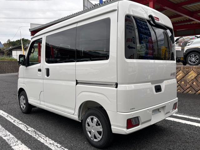 ハイゼットカーゴ クルーズ　パートタイム４ＷＤ・５ＭＴ・届出済未使用車・スマートアシスト・パワーウインドウ（前）・電動格納ミラー・キーレス・オートライト・フルフラット・シガーソケット（74枚目）