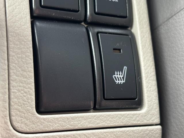 タウンボックス Ｇ　ハイルーフ・エブリィワゴンＯＥＭ・パートタイム４ＷＤ・ＣＶＴターボ・届出済未使用車・左側電動スライド・ルーフコンソール・衝突被害軽減ブレーキ・シートヒーター・リアヒーター・ＬＥＤヘッドライト・フォグ（17枚目）