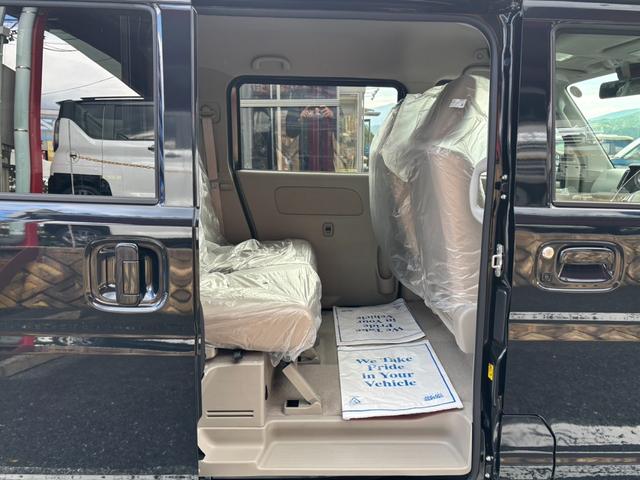 タウンボックス Ｇ　ハイルーフ・エブリィワゴンＯＥＭ・パートタイム４ＷＤ・ＣＶＴターボ・届出済未使用車・左側電動スライド・ルーフコンソール・衝突被害軽減ブレーキ・シートヒーター・リアヒーター・ＬＥＤヘッドライト・フォグ（27枚目）