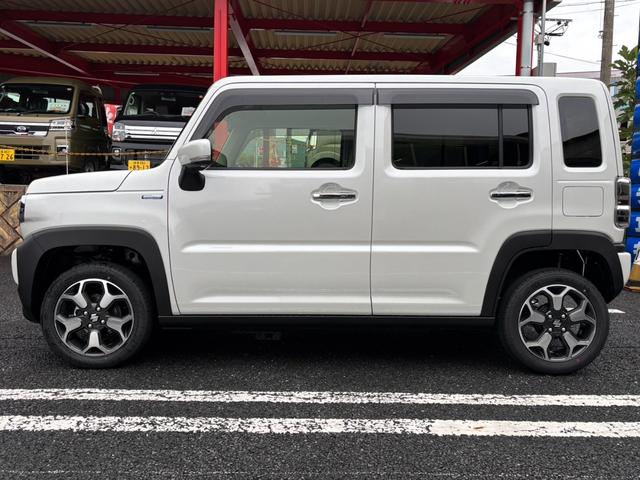 ハスラー ハイブリッドＸ　４ＷＤ・届出済未使用車・ＳＵＶ・ＵＳＢソケット・ハイブリッド・プッシュスタート・スマートキー・アダプティブクルーズコントロール・ＬＥＤヘッド・フォグ・シートヒーター・衝突被害軽減・フルフラットシート（18枚目）