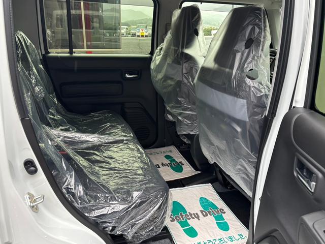 ハスラー ハイブリッドＸ　４ＷＤ・届出済未使用車・ＳＵＶ・ＵＳＢソケット・ハイブリッド・プッシュスタート・スマートキー・アダプティブクルーズコントロール・ＬＥＤヘッド・フォグ・シートヒーター・衝突被害軽減・フルフラットシート（24枚目）