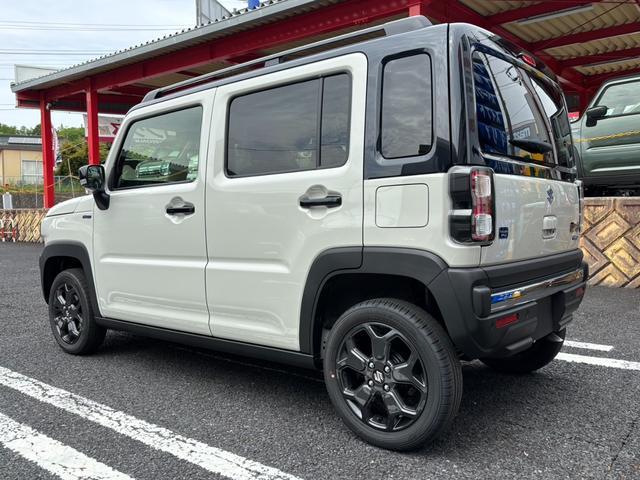 ハスラー タフワイルドターボ　４ＷＤ・ターボ・届出済未使用車・最新型・新色・衝突被害軽減ブレーキ・パドルシフト・ＬＥＤヘッドライト・プッシュスタート・スマートキー・アダプティブクルコン・全車速追従・シートヒーター・ハイブリッド（19枚目）