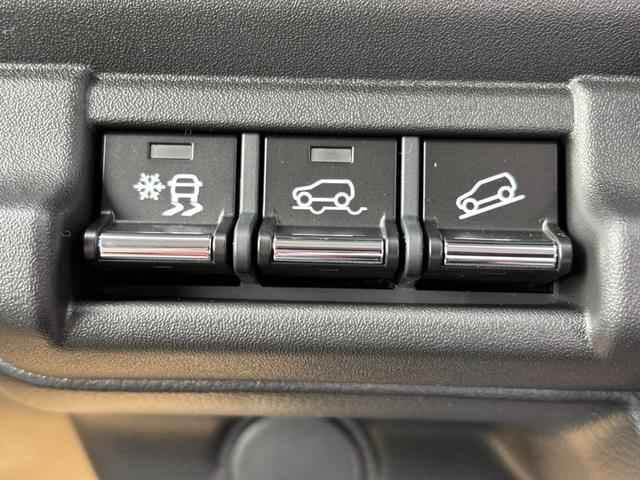 ハスラー タフワイルドターボ　４ＷＤ・ターボ・届出済未使用車・最新型・新色・衝突被害軽減ブレーキ・パドルシフト・ＬＥＤヘッドライト・プッシュスタート・スマートキー・アダプティブクルコン・全車速追従・シートヒーター・ハイブリッド（70枚目）