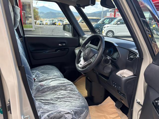 デリカミニ T プレミアム リミテッドエディション 4WD・届出済未使用車・ターボ・両側電動・マイパイロット・マルチアラウンドモニター・ハンドルヒーター・シートヒーター・ハイブリッド・キーフリー・LEDヘッド・サーキュレーター・シートバックテーブル(30枚目)