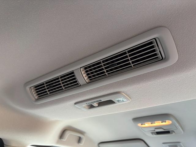 デリカミニ T プレミアム リミテッドエディション 4WD・届出済未使用車・ターボ・両側電動・マイパイロット・マルチアラウンドモニター・ハンドルヒーター・シートヒーター・ハイブリッド・キーフリー・LEDヘッド・サーキュレーター・シートバックテーブル(42枚目)