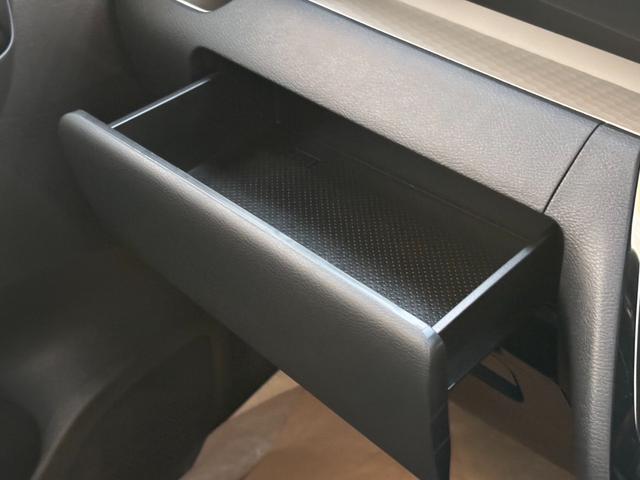 デリカミニ T プレミアム リミテッドエディション 4WD・届出済未使用車・ターボ・両側電動・マイパイロット・マルチアラウンドモニター・ハンドルヒーター・シートヒーター・ハイブリッド・キーフリー・LEDヘッド・サーキュレーター・シートバックテーブル(56枚目)