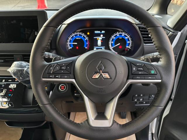 デリカミニ T プレミアム リミテッドエディション 4WD・届出済未使用車・ターボ・両側電動・マイパイロット・マルチアラウンドモニター・ハンドルヒーター・シートヒーター・ハイブリッド・キーフリー・LEDヘッド・サーキュレーター・シートバックテーブル(65枚目)