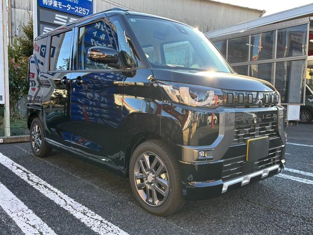 デリカミニ Ｇ　プレミアム　４ＷＤ・届出済未使用車・両側パワースライド・マイパイロット・スマートキー・ＬＥＤヘッド・フォグ・シートヒーター・デジタルルームミラー・衝突被害軽減ブレーキ・サーキュレーター・シートバックテーブル（11枚目）