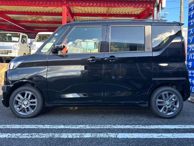 デリカミニ Ｇ　プレミアム　４ＷＤ・届出済未使用車・両側パワースライド・マイパイロット・スマートキー・ＬＥＤヘッド・フォグ・シートヒーター・デジタルルームミラー・衝突被害軽減ブレーキ・サーキュレーター・シートバックテーブル（24枚目）