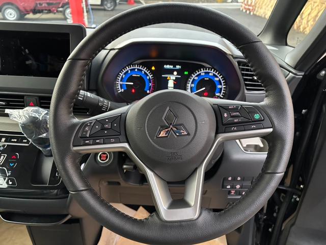 デリカミニ Ｇ　プレミアム　４ＷＤ・届出済未使用車・両側パワースライド・マイパイロット・スマートキー・ＬＥＤヘッド・フォグ・シートヒーター・デジタルルームミラー・衝突被害軽減ブレーキ・サーキュレーター・シートバックテーブル（63枚目）