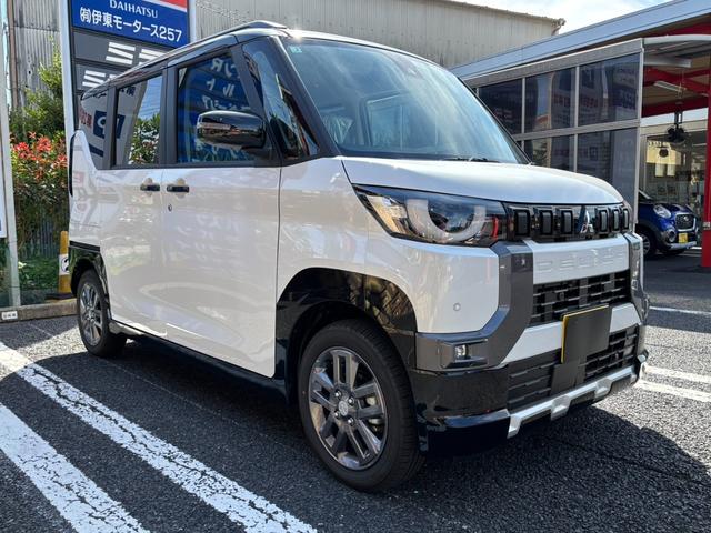 デリカミニ G プレミアム 4WD・届出済未使用車・両側パワースライド・マイパイロット・スマートキー・LEDヘッド・フォグ・シートヒーター・デジタルルームミラー・衝突被害軽減ブレーキ・サーキュレーター・シートバックテーブル(11枚目)