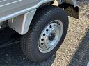 M 5MT・4WD・届出済未使用車・キャリィトラックOEM・キーレス・パワーウインドウ・リアパーキングセンサー・オートライト・エアコン・パワステ・AM/FMラジオ・両席エアバッグ・三方開・シガーソケット(37枚目)