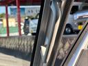 M 5MT・4WD・届出済未使用車・キャリィトラックOEM・キーレス・パワーウインドウ・リアパーキングセンサー・オートライト・エアコン・パワステ・AM/FMラジオ・両席エアバッグ・三方開・シガーソケット(52枚目)
