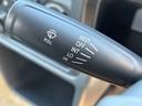 M 5MT・4WD・届出済未使用車・キャリィトラックOEM・キーレス・パワーウインドウ・リアパーキングセンサー・オートライト・エアコン・パワステ・AM/FMラジオ・両席エアバッグ・三方開・シガーソケット(54枚目)