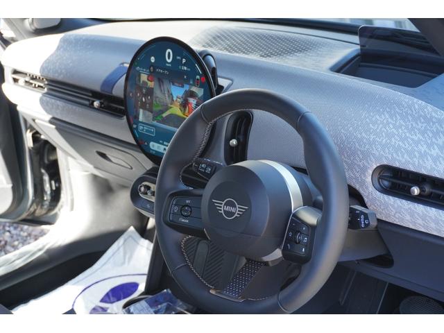 ＭＩＮＩ クーパーＳ　フェイバリット・トリム　ハーマンカードン　電動フロントシート　インテリアカメラ　プライバシーガラス（32枚目）