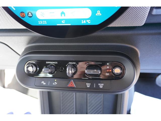 ＭＩＮＩ クーパーＳ　フェイバリット・トリム　ハーマンカードン　電動フロントシート　インテリアカメラ　プライバシーガラス（42枚目）