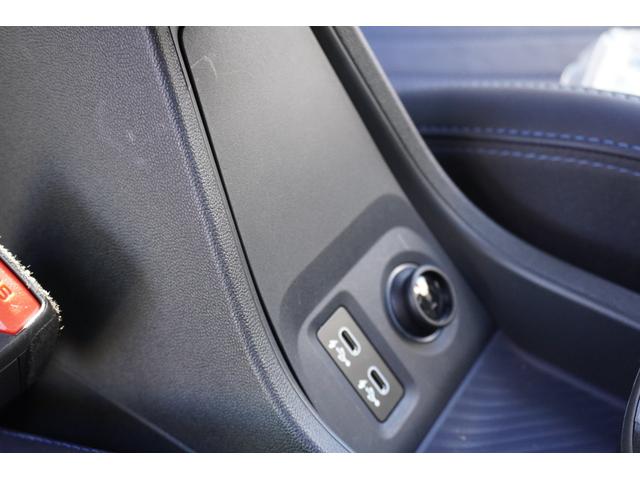 ＭＩＮＩ クーパーＳ　フェイバリット・トリム　ハーマンカードン　電動フロントシート　インテリアカメラ　プライバシーガラス（46枚目）