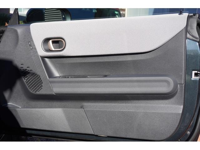 ＭＩＮＩ クーパーＳ　フェイバリット・トリム　ハーマンカードン　電動フロントシート　インテリアカメラ　プライバシーガラス（60枚目）