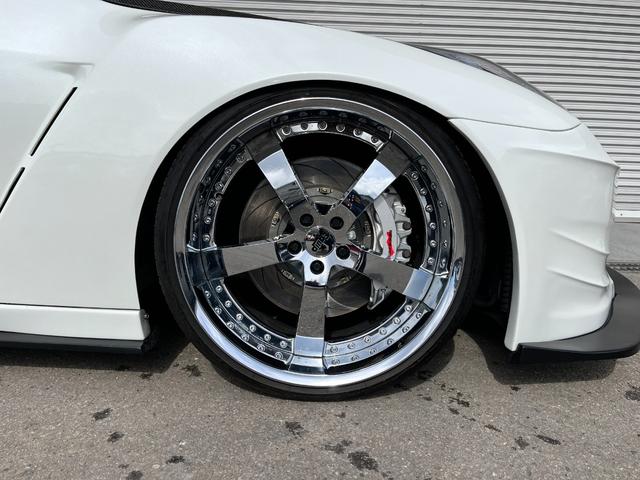プレミアムエディション HKSGT800キット/845馬力/油圧リフタ/ワイドボディ/後期純正パールホワイト/オリジナル外装(12枚目)