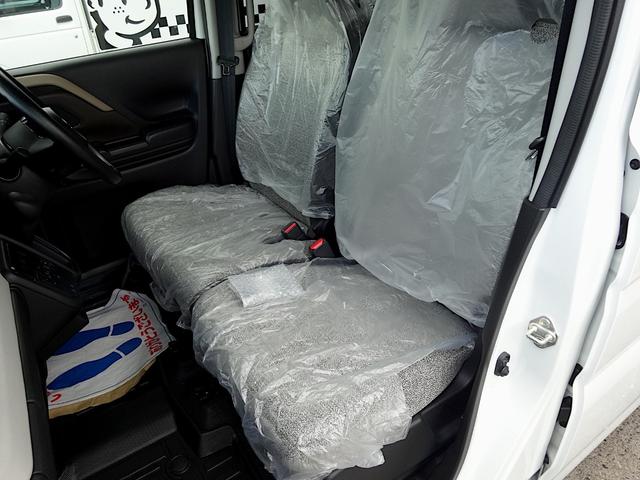 スペーシア ハイブリッドＧ　届出済未使用車　新車保証継承　ディスプレイオーディオ（スマートフォン連携）　バックカメラ　オールウェザーマット（11枚目）